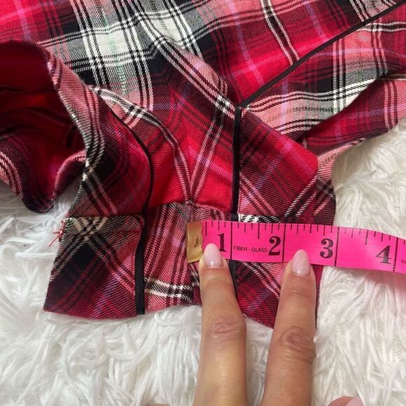 Victorias Secret Flannel Romper Lounge Pajama Sleep PJ Size S-M Red Plaid - Picture 8 of 11